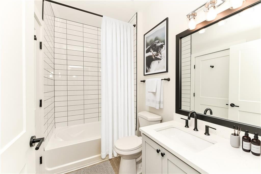 508 Main Street NE B1