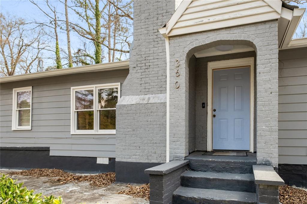 360 Peyton Road SW