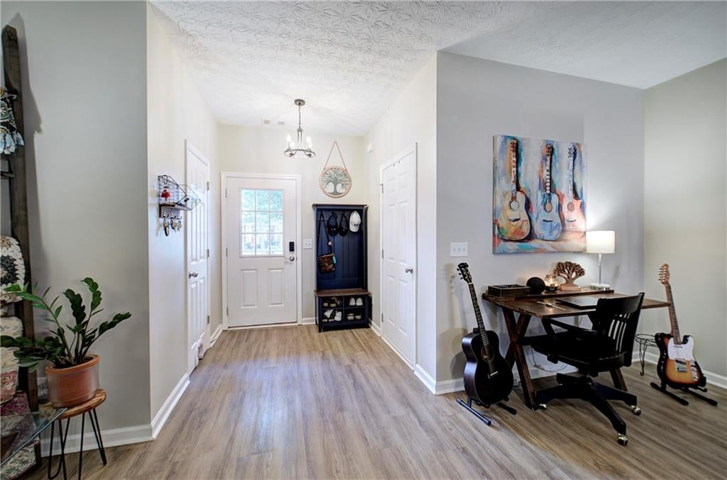 515 Oakside Place