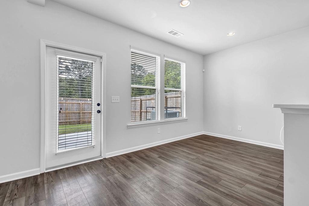 2789 Aralynn Way Way, College Park, Georgia image 11