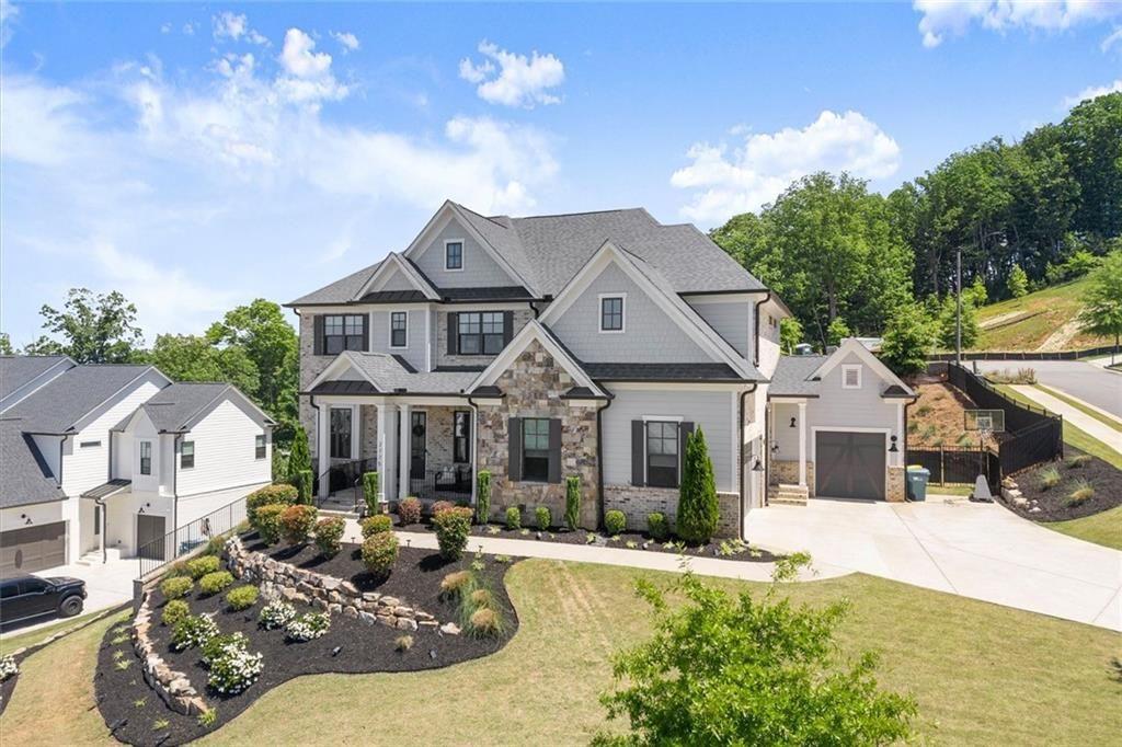 2775 Twisted Oak Lane