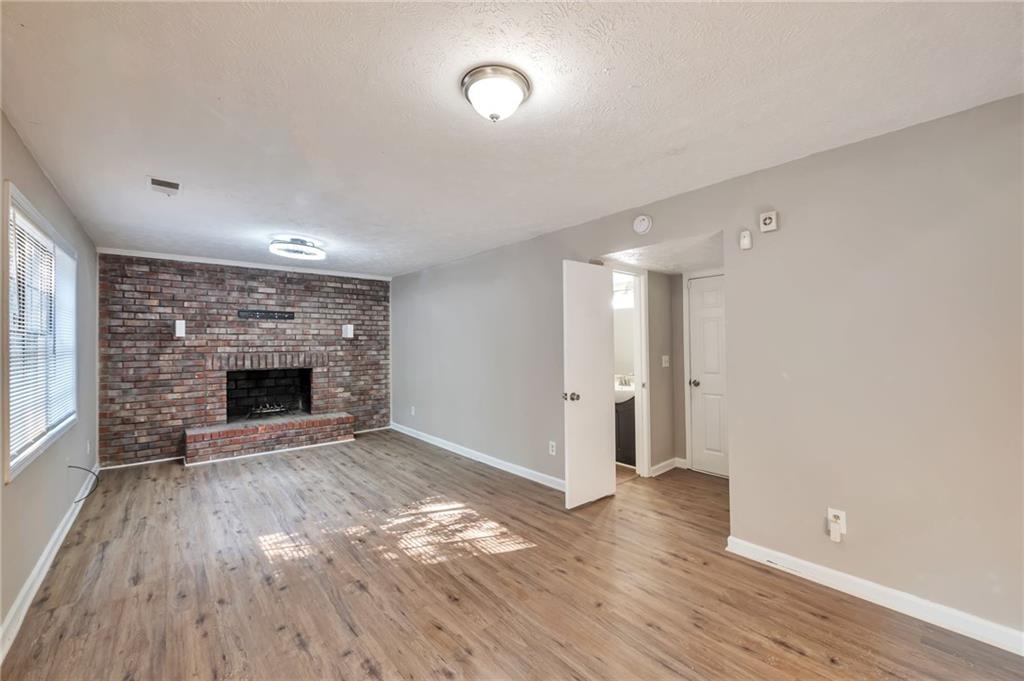 1501 Pineview Terrace