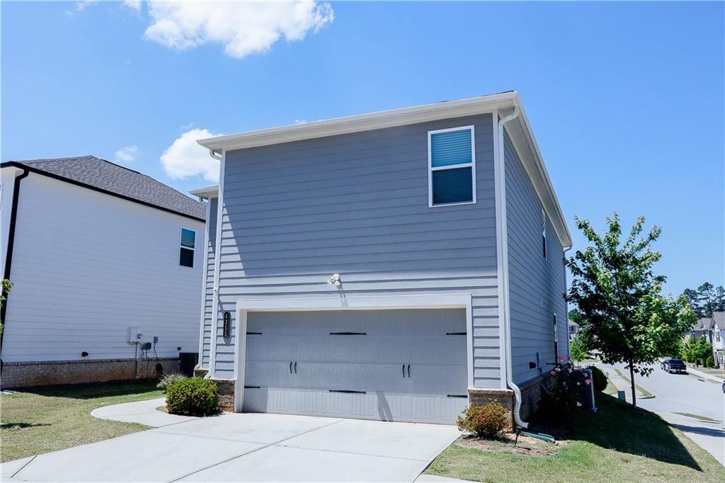 4355 Magpie Drive