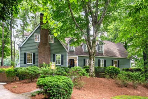 Homes For Sale - 8950 Huntcliff Trace<br/> Sandy Springs, GA 30350