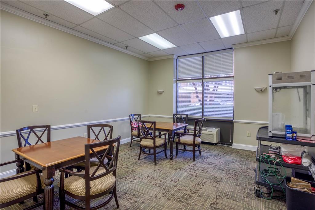 300 Johnson Ferry Road #B413, Atlanta, Georgia image 33