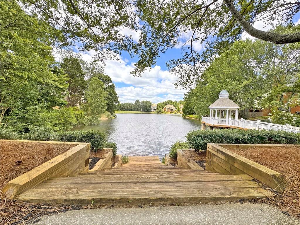 Nesbit Lakes - Residential