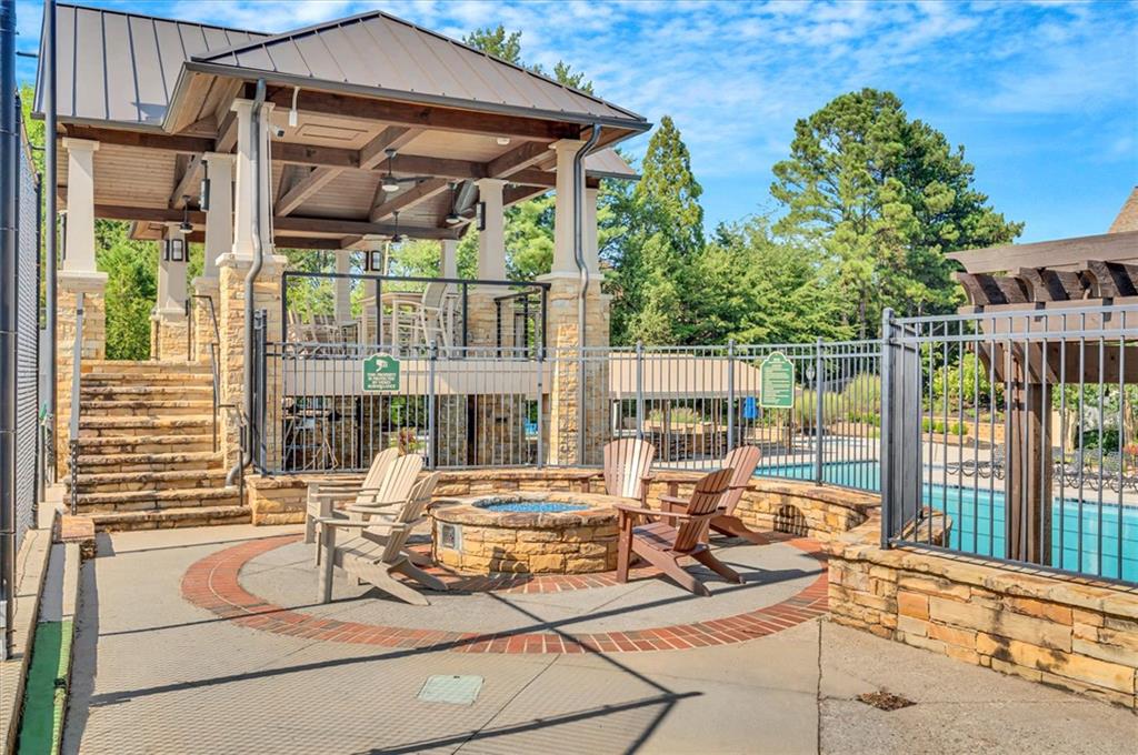 Nesbit Lakes - Residential