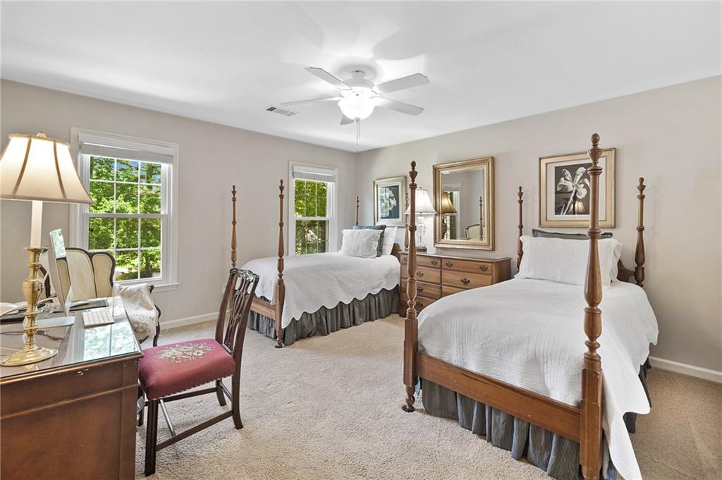 Nesbit Lakes - Residential