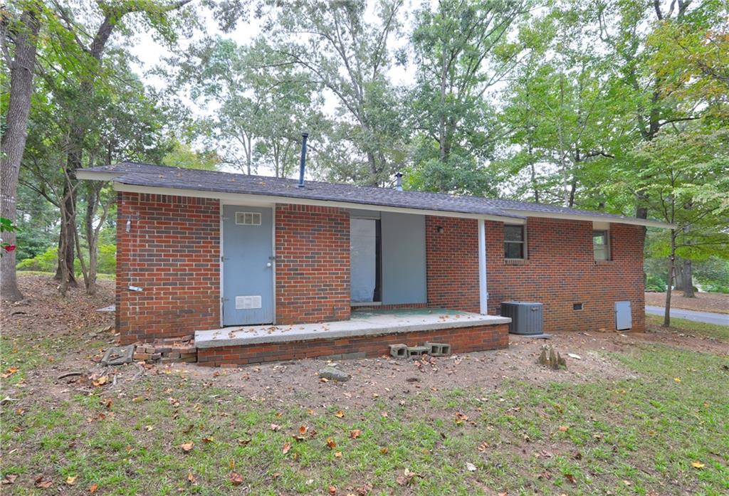 1564 Delia Drive