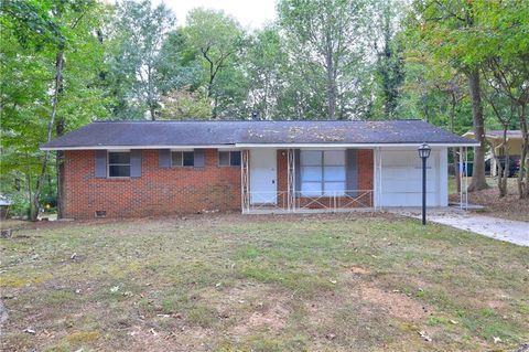 1564 Delia Drive Decatur GA 30033