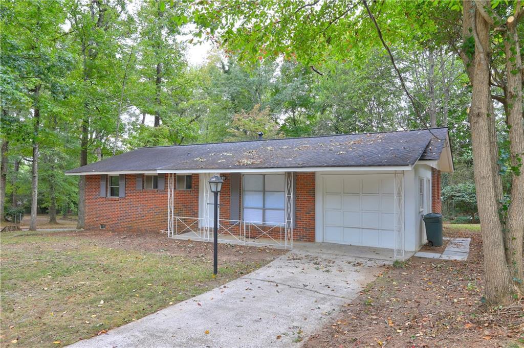 1564 Delia Drive