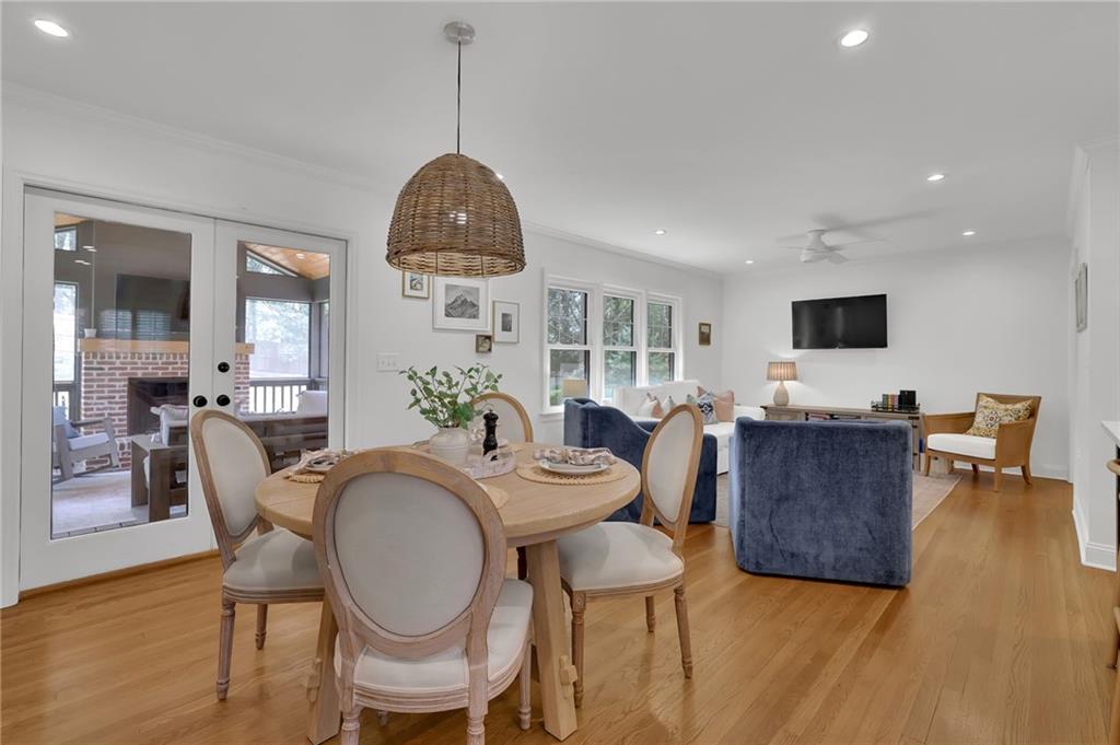 2602 Tanglewood Road