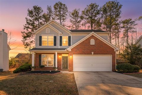Homes For Sale - 744 Winbrook Drive<br/> Mcdonough, GA 30253