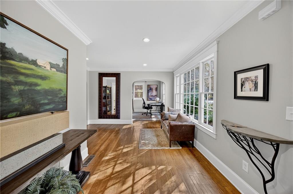 1785 Meadowdale Avenue NE