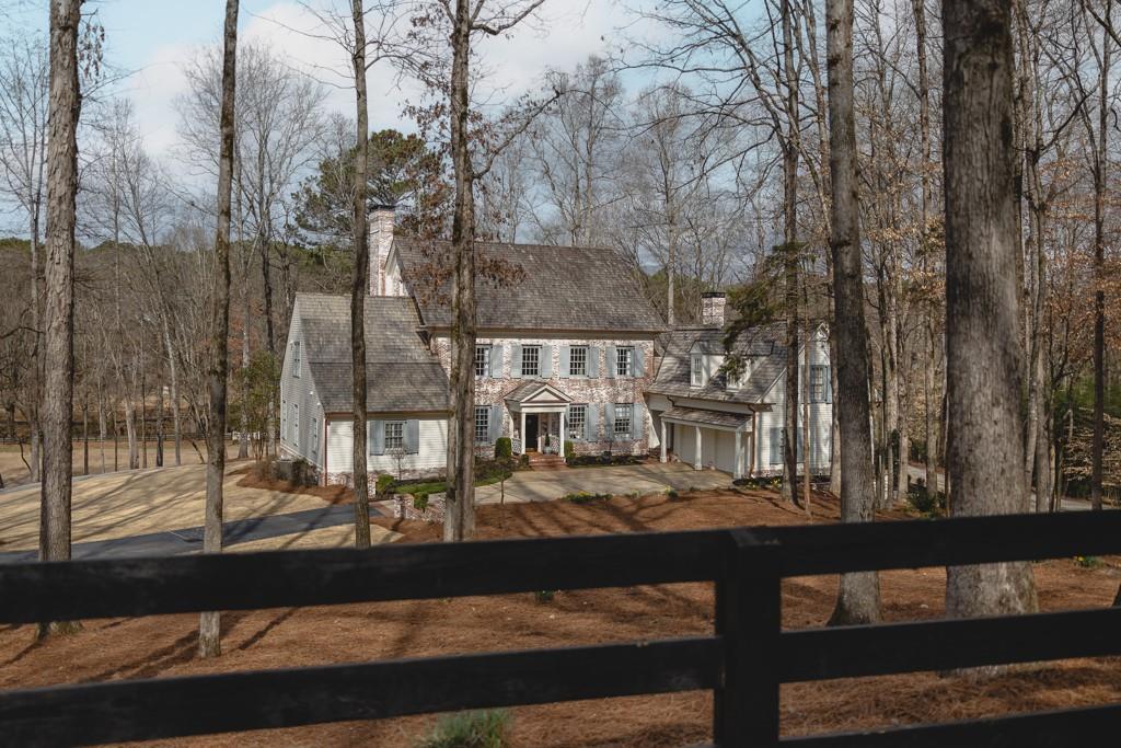 14870 E Bluff Road, Alpharetta, Georgia image 2