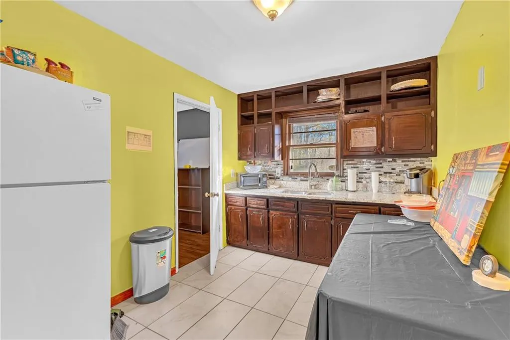 Riverdale, Georgia 30296, United States, ,Residential,Pending,18896