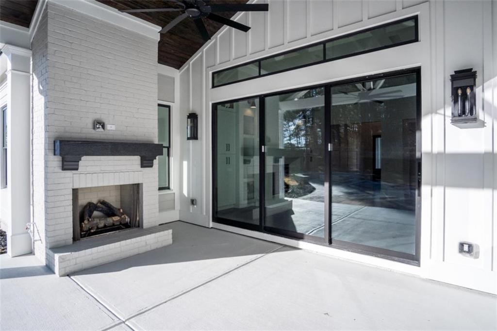 2029 Cox Rd HOA - Land