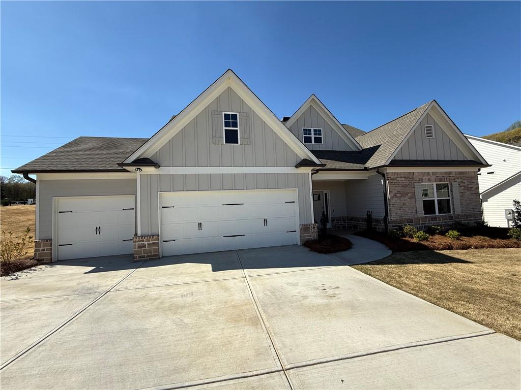 111 Cherokee Rose Lane