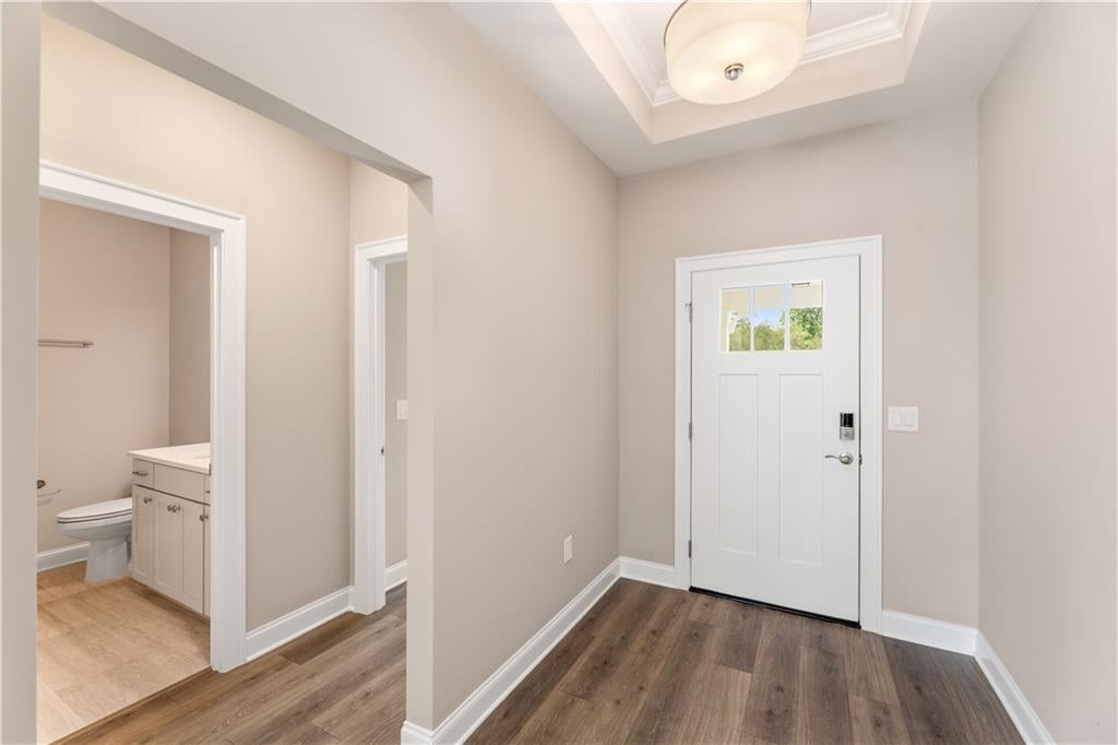 3347 Fishpond Circle
