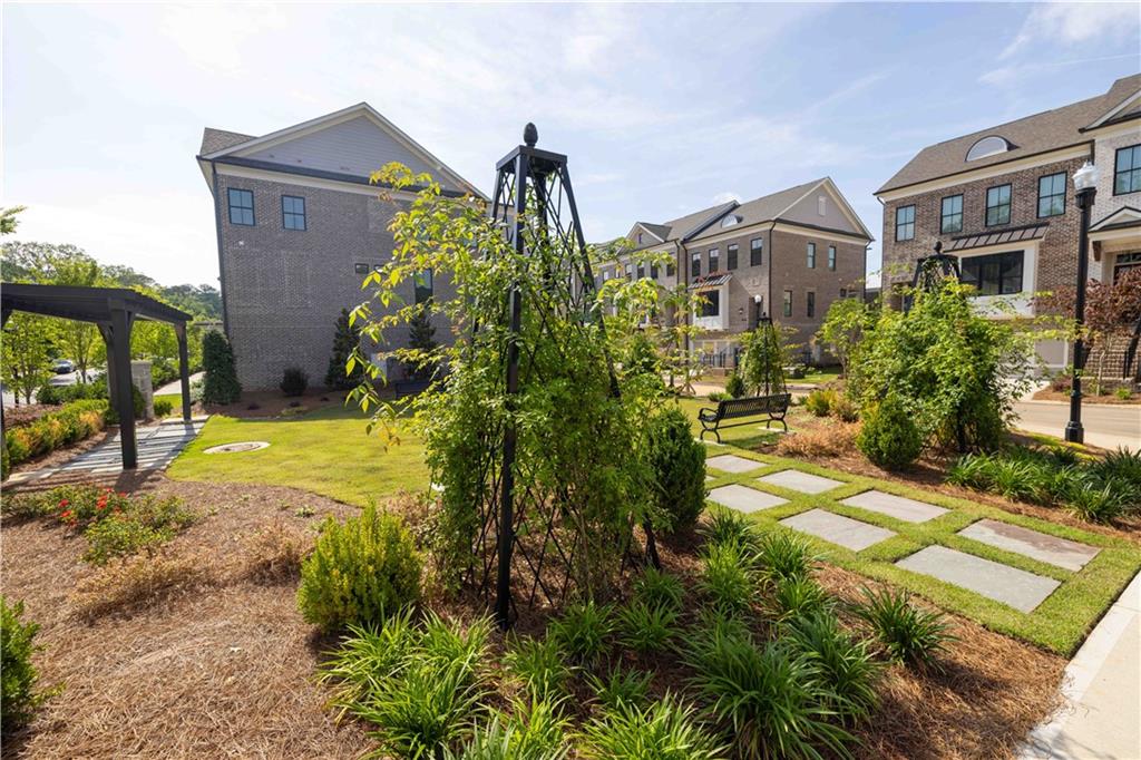 Towns on Thompson - Residential