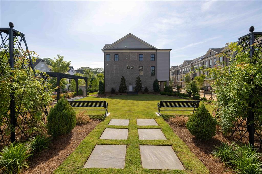 Towns on Thompson - Residential