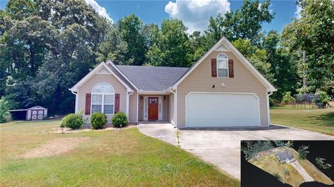 Single Family Residence in Hiram GA 155 Shenandoah Ct.jpg