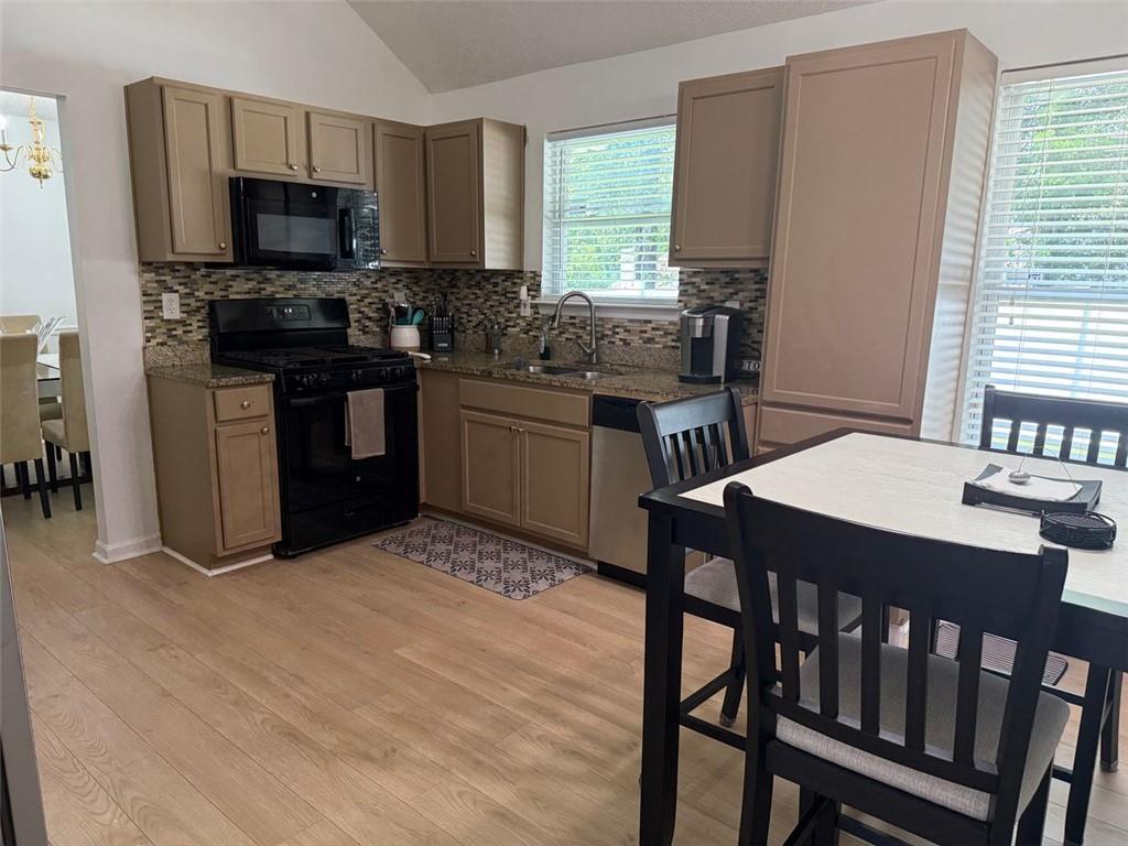 225 BELLA VISTA Terrace