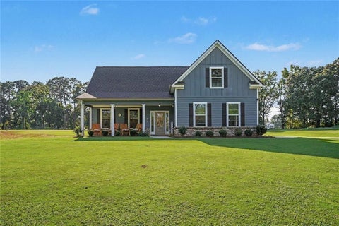 Homes For Sale - 140 Austin Drive<br/> Mcdonough, GA 30252