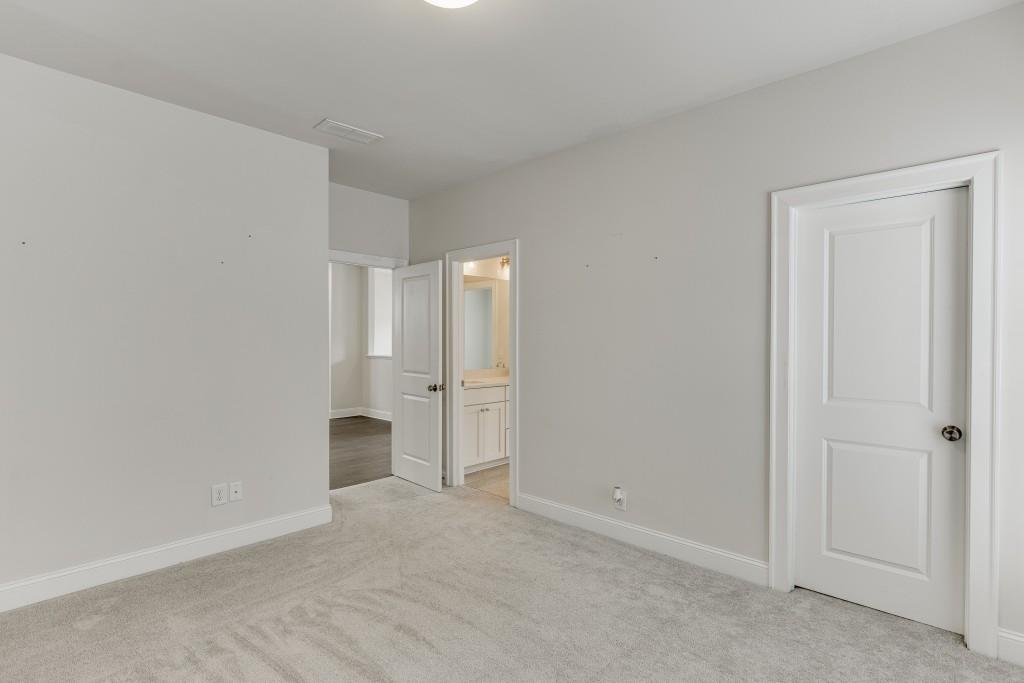 1023 Harvest Park Lane, Suwanee, Georgia image 37