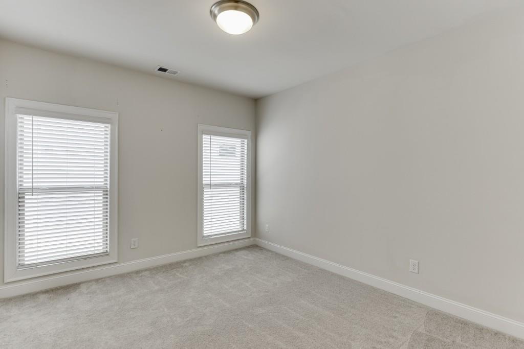1023 Harvest Park Lane, Suwanee, Georgia image 36