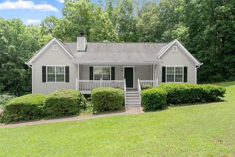 Homes For Sale - 172 Royal Court<br/> Dallas, GA 30157