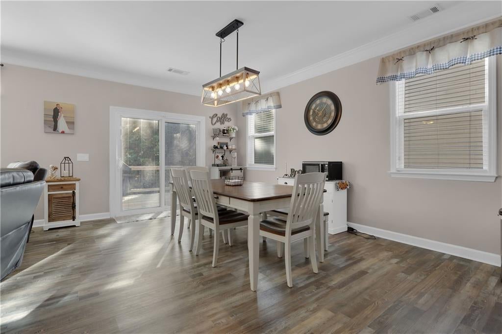 1198 Lanier Springs
