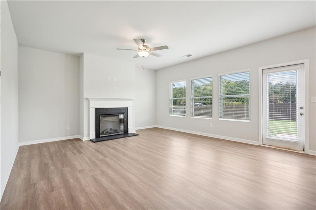 350 Lanier Circle