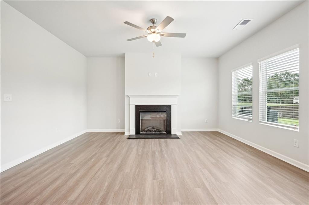 350 Lanier Circle