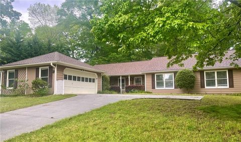 210 Buck Run Loganville GA 30052