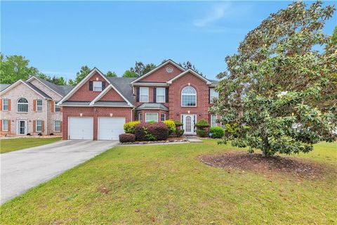 Homes For Sale - 115 Norton Drive<br/> Atlanta, GA 30331