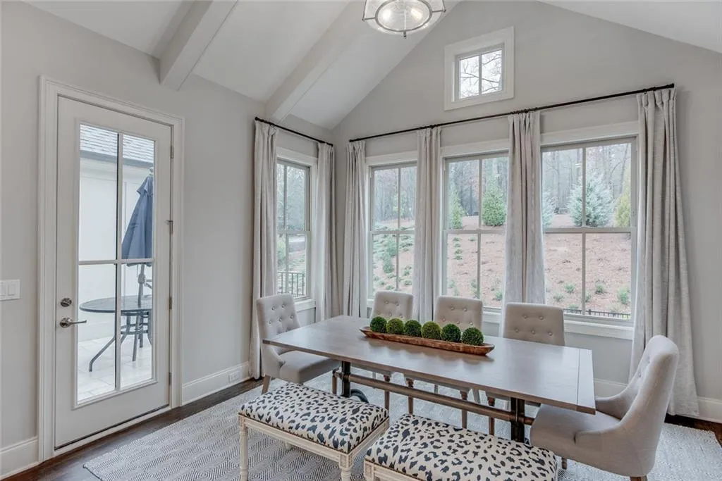 Senoia, Georgia 30276, United States, 3 Bedrooms Bedrooms, ,4 BathroomsBathrooms,Residential,Active,180633