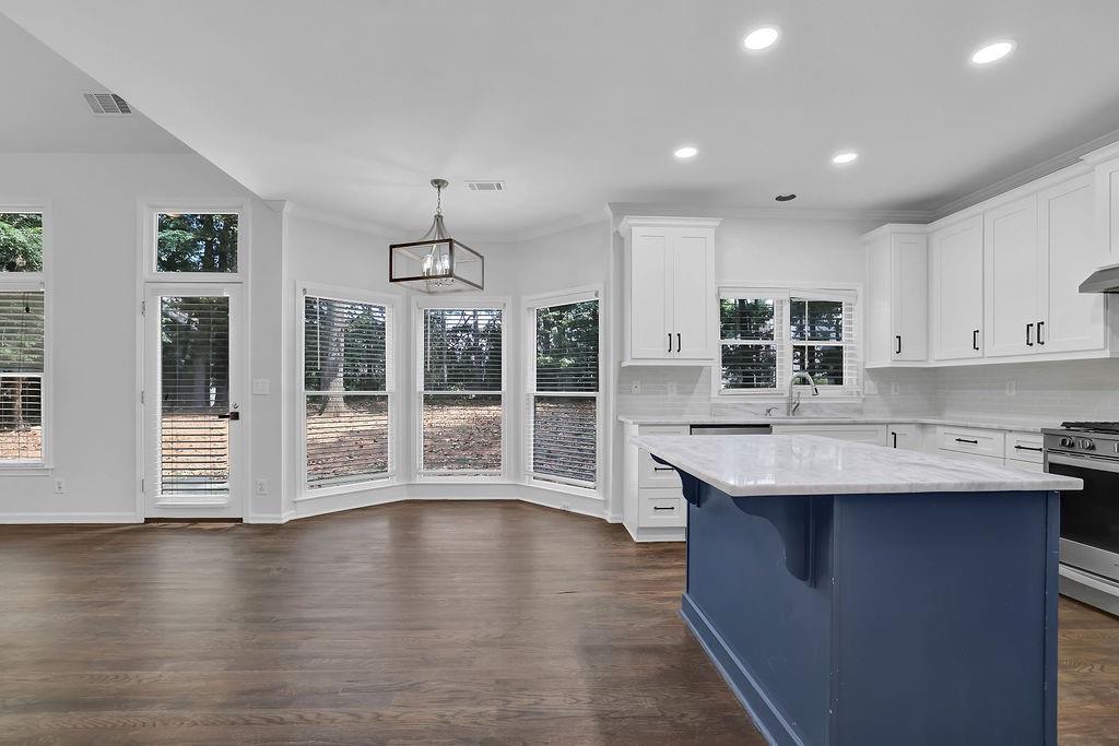 140 Ashewoode Downs Lane