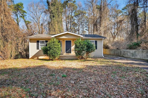 Homes For Sale - 1826 County Line Road<br/> Atlanta, GA 30331