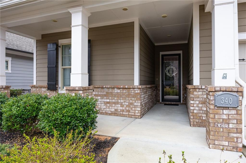 340 Anglewood Avenue