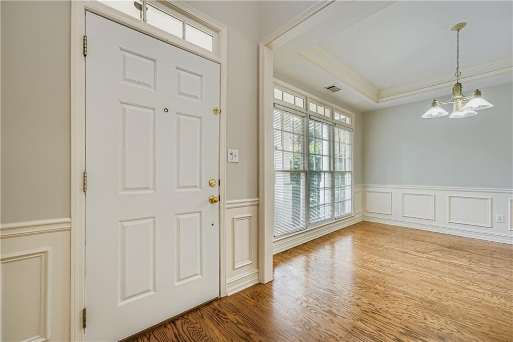 1581 Oak Park Cove