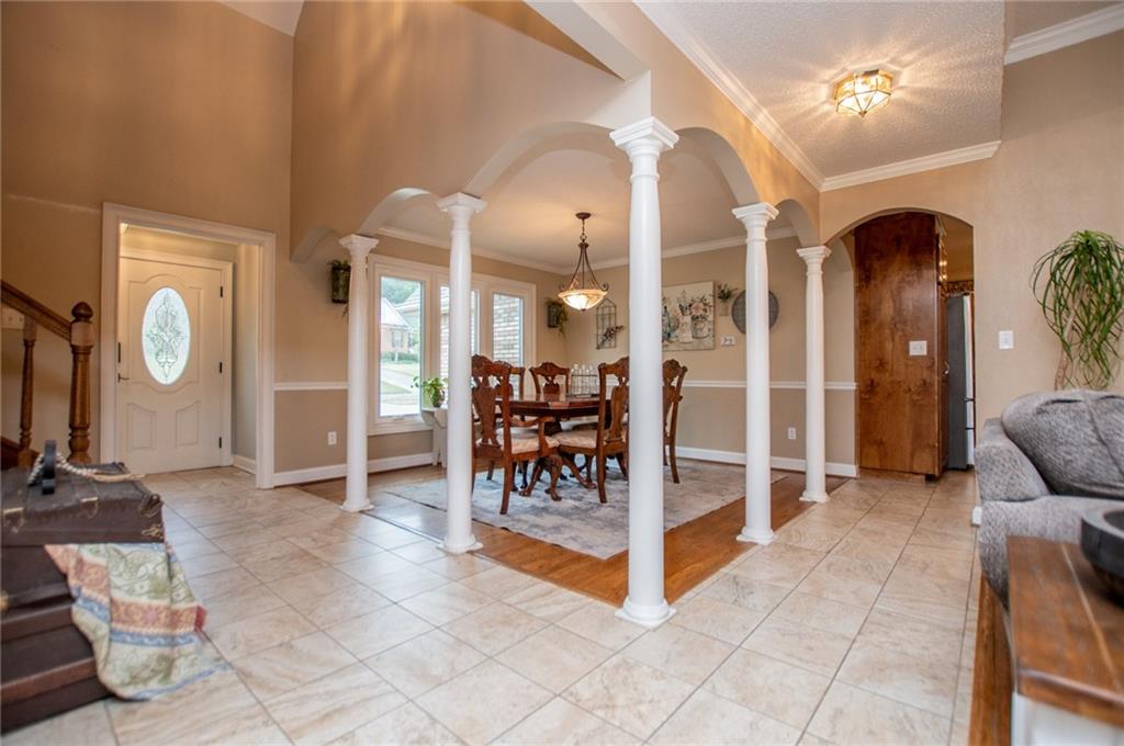 39 Club View Drive SE