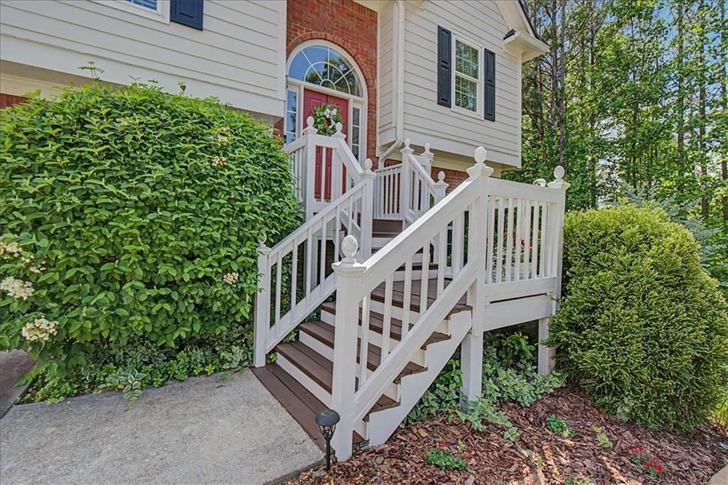 5099 Newpark Drive NW