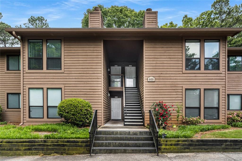 605 Parkaire Crossing, Marietta, Georgia image 1