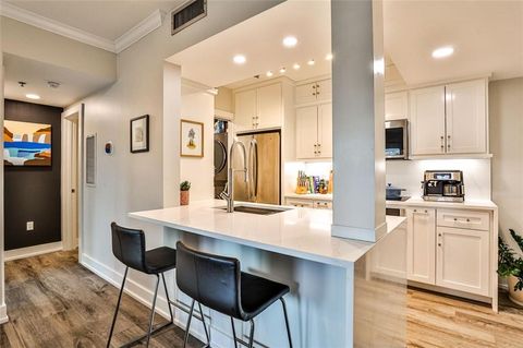 1 BISCAYNE Drive NW 706 Atlanta GA 30309