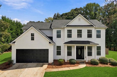 Homes For Sale - 107 Hollytrace Lane<br/> Ball Ground, GA 30107