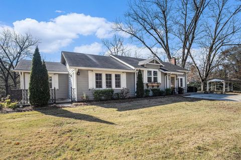 A home in Pendergrass