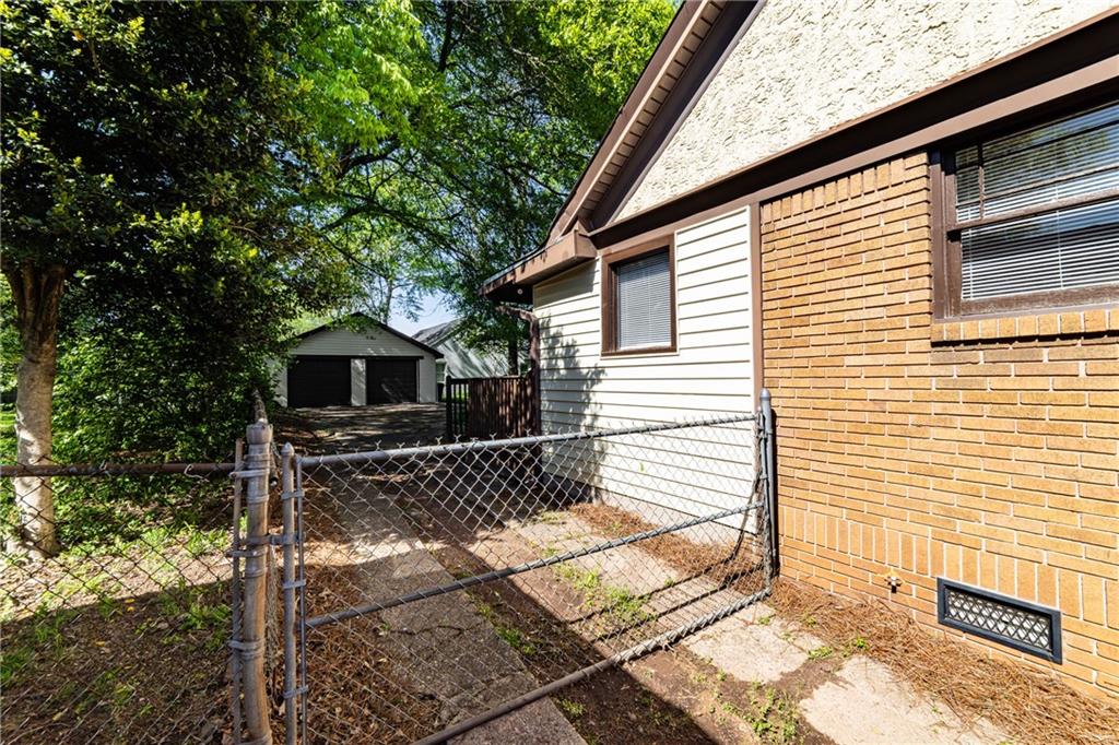 1029 Katherwood Drive, Atlanta, Georgia image 7
