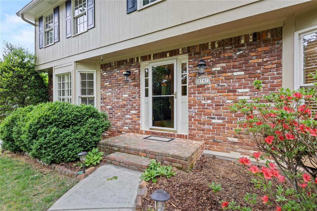2787 Hearthstone Circle