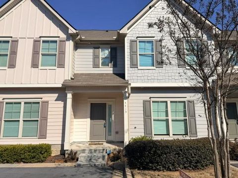 Townhouse For Sale - 7713 Fawn Circle<br/> Covington, GA 30014